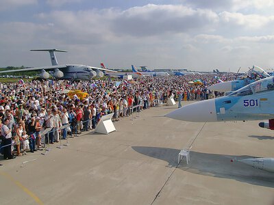 росія виключила авіасалон МАКС із плану виставок на 2026 рік