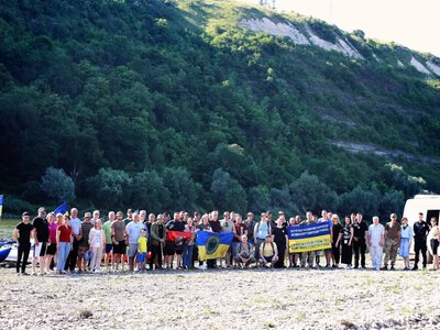 На Тернопільщині пройшов перший масштабний сплав для захисників