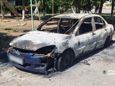 Пошкоджено 23 будинки та 14 авто: поліція – про наслідки ворожих ударів по Херсонщині