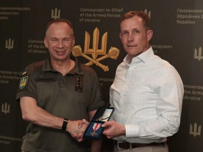 Сирський зустрівся з командувачем місії НАТО NSATU: обговорили посилення ППО України