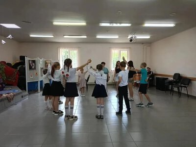 В окупованому Скадовську дітей вчили любити Росію під час святкування дня РФ