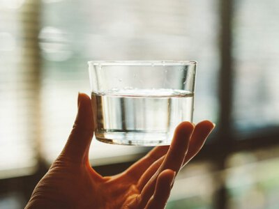4 літри води протягом року – блогер провів нетиповий експеримент (Відео)