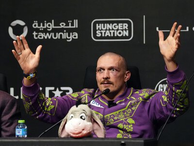 Коли Усик має завершити кар'єру – член команди боксера дав чітку відповідь