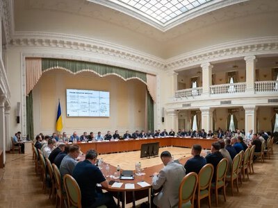 Уряд обговорив допомогу прифронтовим територіям, зокрема Херсонщині