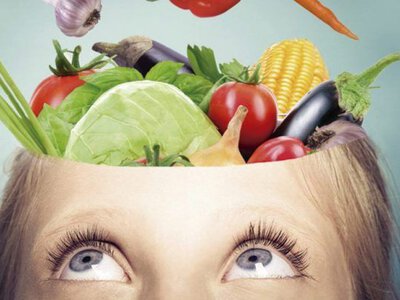 Продукти, що стимулюють мозкову активність: експерти назвали переможців для покращення розумової діяльності