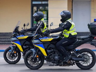 У Хмельницькому вулиці міста почав патрулювати поліцейський мотопатруль