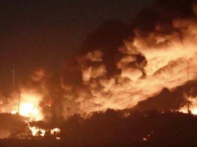 Удари дронів по Росії: пожежа на великому хімкомбінаті АЗОТ, рух транспорту у бік Москви призупинено