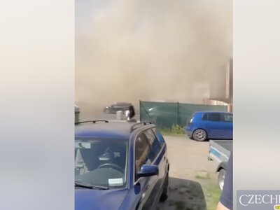У Плзні обвалилася частина будинку під час масштабної реконструкції. Відео