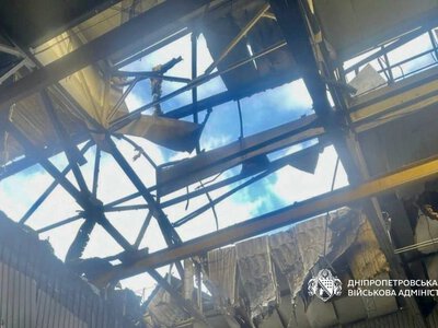 Росія атакувала Дніпро і Запорізький район: пошкоджено підприємство, семеро поранених