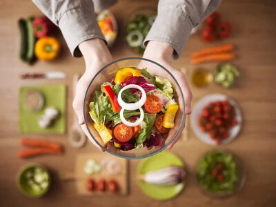 Дієтологи назвали 15 продуктів, які підтримують здоров’я мозку