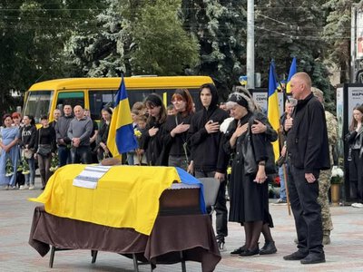 У Рівному попрощалися із полеглим захисником (ФОТО)