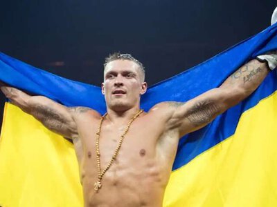 Усик п’ятьма словами описав українців у США: що сказав чемпіон