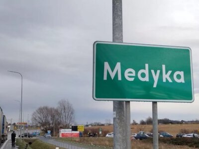 На кордоні з Польщею можливі значні затримки автобусів через ремонт у пункті пропуску «Шегині — Медика»