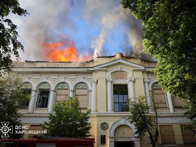 Російський дрон влучив у художній музей Харкова
