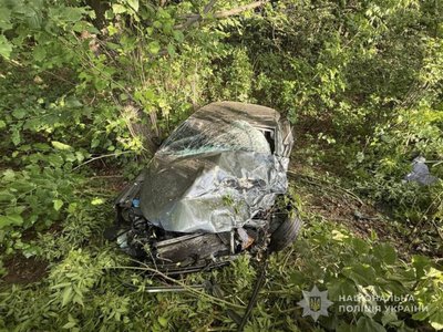 Смертельна ДТП на Волині: зіткнулися Volkswagen і службове авто поліції (Фото)