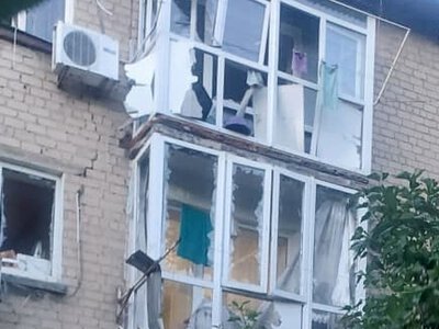 Окупанти вдарили дроном по житловому будинку у Новодонецькому: є загибла та поранені