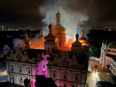 Київ після удару: дзвони Лаври над зруйнованою святинею