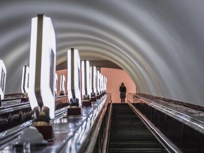 «Інвестиції в руїни»: чому після мільярдних вкладень київське метро продовжує розсипатися?