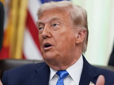 Трамп погрожує 100% митом на французьке вино через податок на техкомпанії США