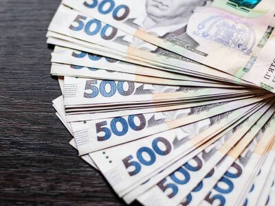Від 200 тис. до 1 млн грн: Кабмін оновив порядок компенсацій постраждалим працівникам