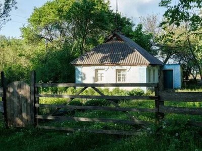 Переселенцям роздадуть будинки в селах: хто зможе отримати житло