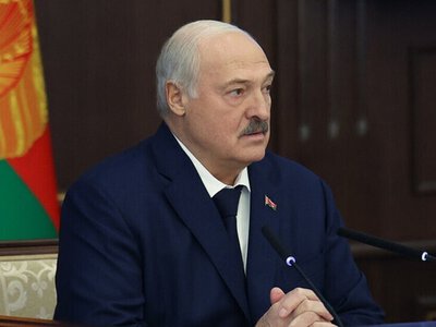 Лукашенко вибачився перед Зеленським та заявив, що не планує військових дій проти України