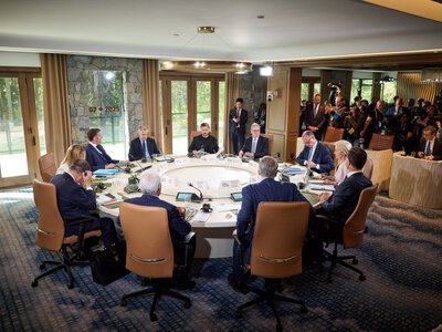 G7 у Франції, як втримати Трампа і змусити його підтримати Київ: чого насправді чекати Україні від саміту