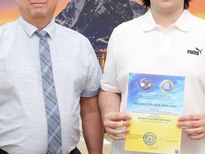 Перемогу в конкурсі, який проводився під пaтронaтом ЮНЕСКО, отримaв студент з Вінниці