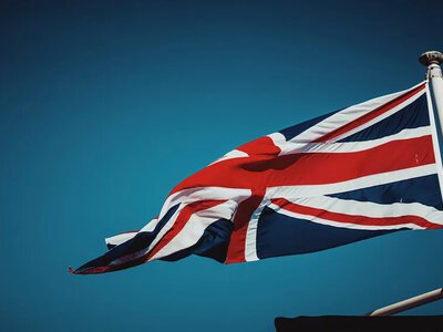 Британія першою в G7 ввела санкції проти російських СПГ-танкерів, під ударом тіньовий флот і гру рф