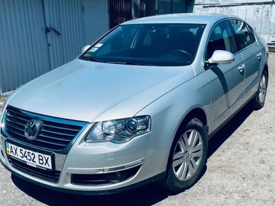 Капсула часу: Volkswagen Passat B6 2008 року із пробігом 20000 км продають лише за $12 000 (ФОТО)