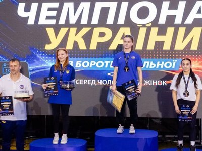 Ковельчанки перемагають: Ольга Падошик — бронзова призерка чемпіонату світу, Діана Рисьова — чемпіонка України