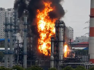 Reuters: Атака України вимкнула Московський НПЗ