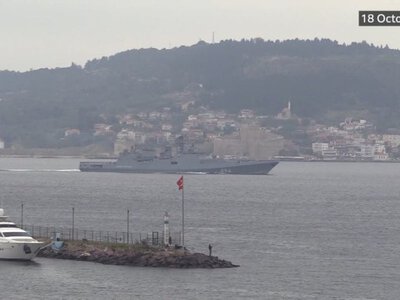 Російський військовий корабель відкрив попереджувальний вогонь поблизу британської яхти у Ла-Манші