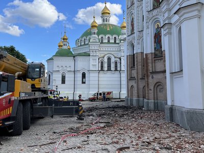 Велика Британія може долучитися до відбудови Києво-Печерської лаври — Зеленський
