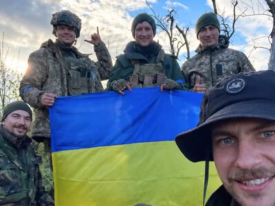 «Разом зайшли – разом вийдемо»: гвардієць 114 днів тримав оборону і вивів поранених побратимів