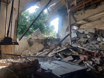Росіяни атакували дроном кінно-спортивну школу на Сумщині, загинули тварини