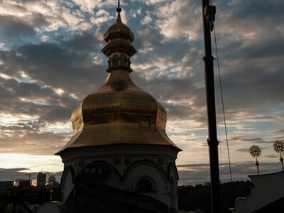 У МЗС України розкритикували заяву ЮНЕСКО про удар по Лаврі: що обурило Київ