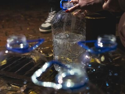 «Два дні немає води»: у Полтаві сталася аварія через провалля
