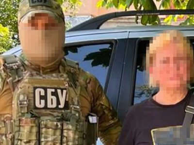 СБУ затримала жительку Антонівки, яка агітувала за «референдум» РФ під час окупації Херсонщини