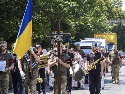 В Ужгороді попрощалися з полеглим Едуардом Ного, який майже рік вважався зниклим безвісти