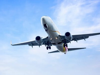 Літак із москви помітили над Україною: над якими областями він пролетів (ФОТО) 