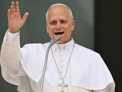 Папа Лев XIV закликав молитися за припинення війни в Україні та згадав про знищені церкви