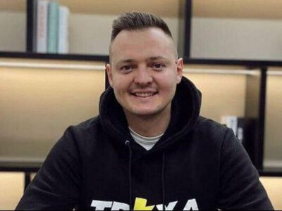 Керівника тг-каналу “Труха” Лавренка забрали до ТЦК у Львові. Після цього канал нібито змінив власника та почав “війну” проти міністра оборони