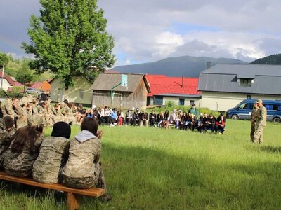 Військовий вишкіл молоді пройшов на Закарпатті — PMG.ua