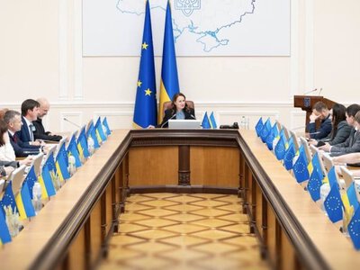  Уряд затвердив Бюджетну декларацію на 2027–2029 роки: мінімалка зростатиме швидше за інфляцію 