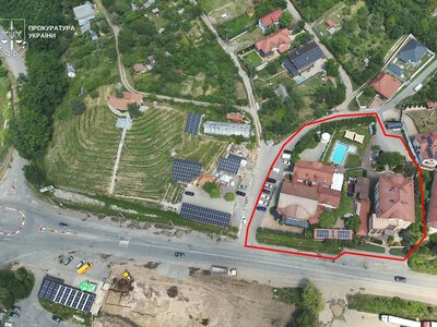 Ужгородського депутата звинуватили у приховуванні майна, він назвав це тиском