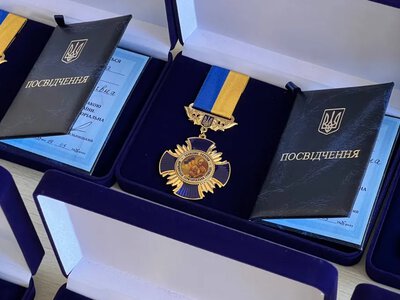 Урочиста сесія до 544-річчя: у Моршині вручили почесні відзнаки «Захисник України»