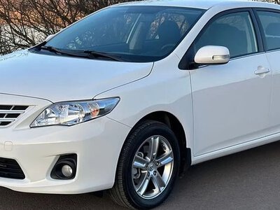 Капсула часу: в Одесі продають Toyota Corolla 2011 року з пробігом лише 6000 км — фото