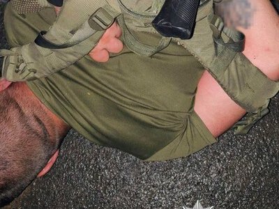 Прийшов до ТЦК з автоматом і відкрив вогонь: чим закінчилась атака на Хмельниччині