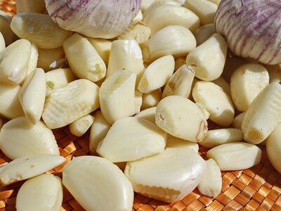 Кухарі попереджають: ці помилки з часником робить майже кожен
